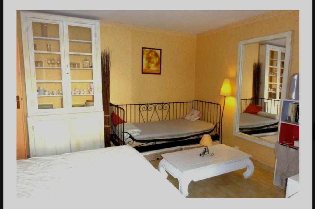فيرنيه ليه با Belle Residence Securisee Appartement T1 المظهر الخارجي الصورة