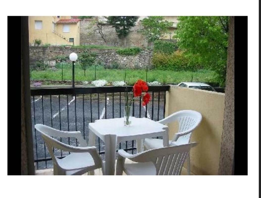 فيرنيه ليه با Belle Residence Securisee Appartement T1 المظهر الخارجي الصورة